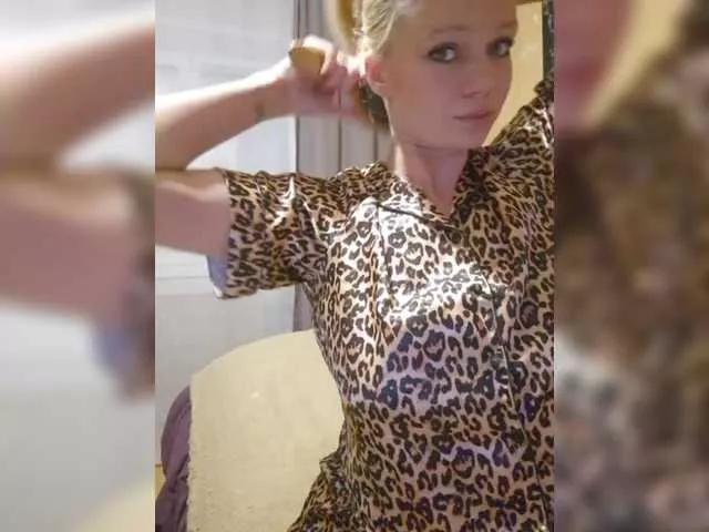 Explore BielkA-4, she wants to masturbate for you BielkA-4 from BongaCams