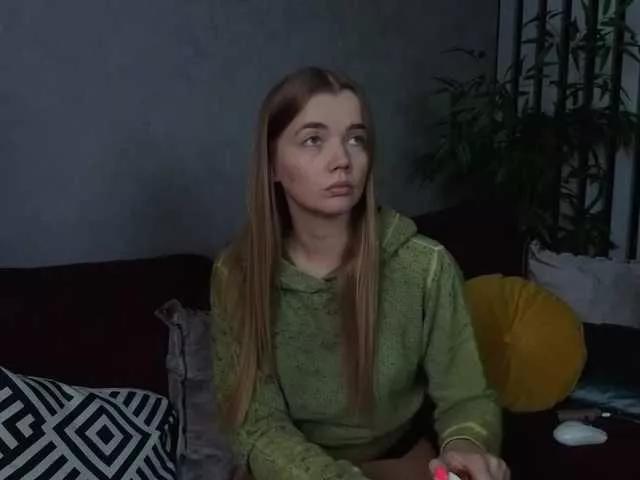 Offline CarrieBradshaww on BongaCams