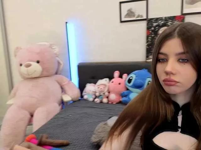 Try 18 years old dolly-ll from BongaCams dolly-ll from BongaCams