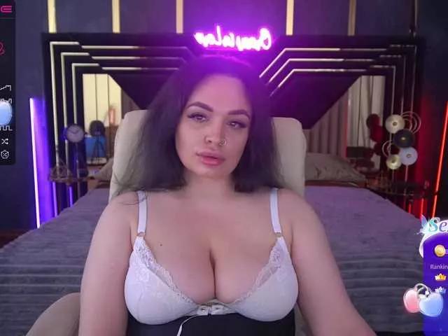 ElinaHottie on BongaCams 