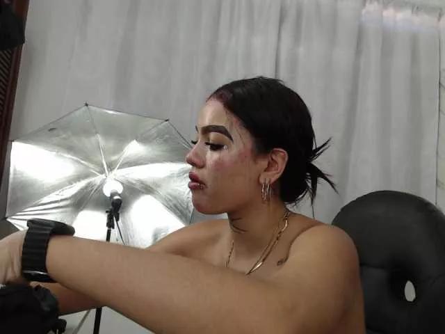 EMILY-WEED on BongaCams 