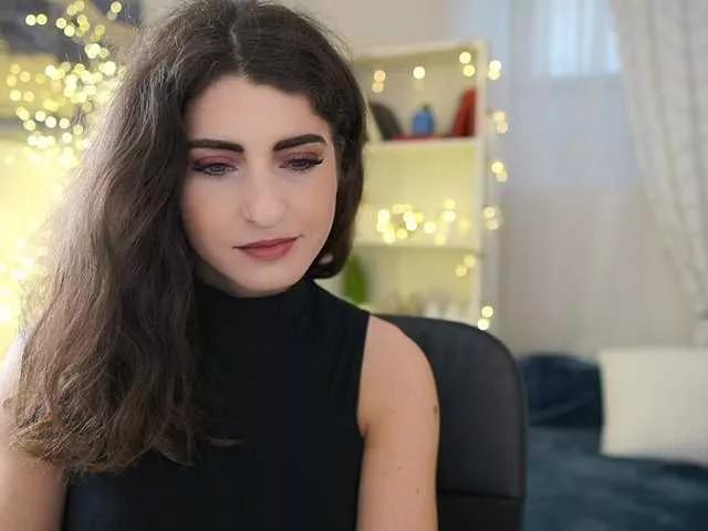 EVALOVIA on BongaCams 