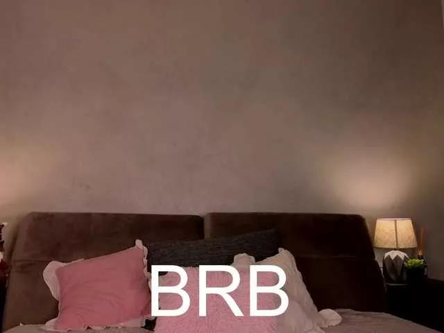 Offline JessaLeo1 on BongaCams