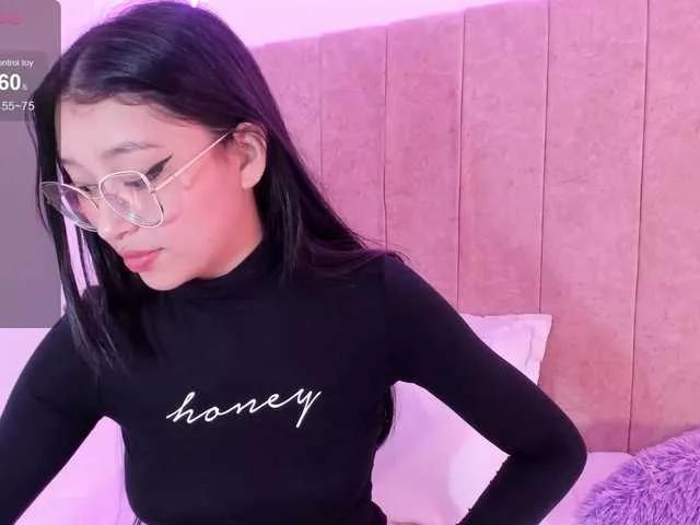 kaorii- on BongaCams 