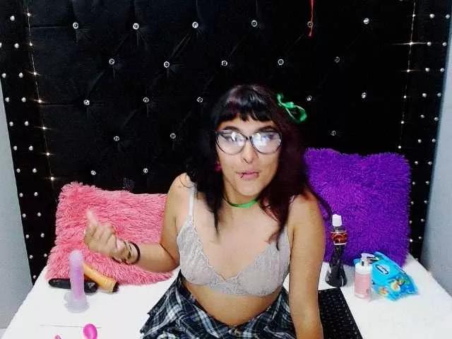 KarmanBlack on BongaCams 