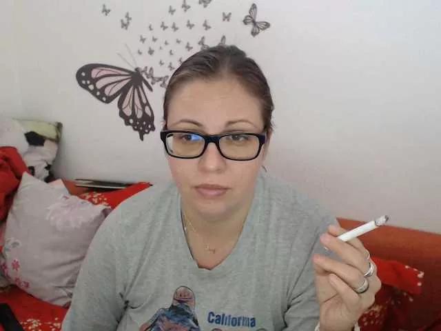 LadyHellene on BongaCams 