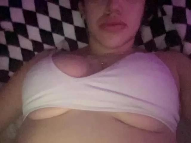 Lexii77 on BongaCams 