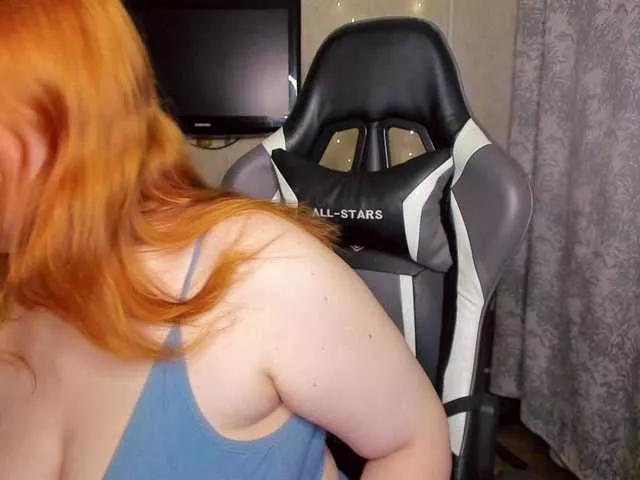 MilkaFoxy on BongaCams 