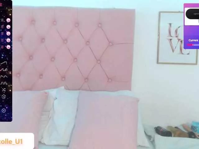 nicolle1u1 on BongaCams 