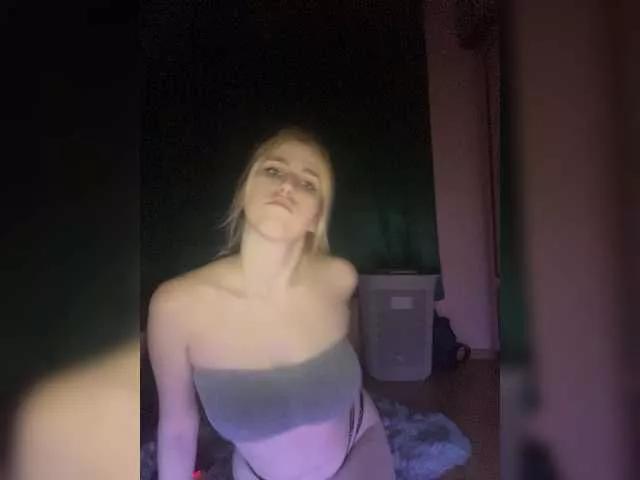 SexyBunnies25 on BongaCams 