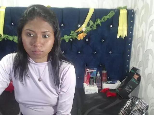 SiaraPinky on BongaCams 