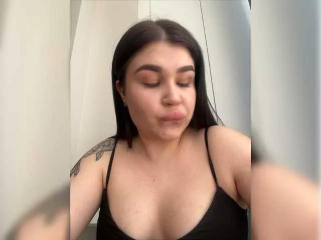 suchka-black- on BongaCams 