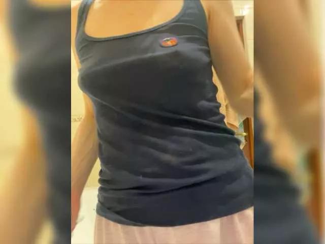 Yousuck-irock on BongaCams 