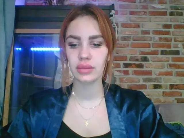 ZoeDirtyX on BongaCams 