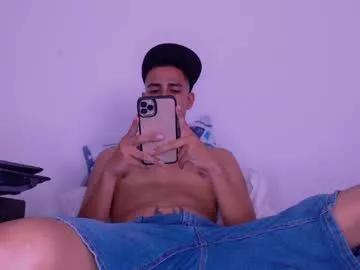 andy_xtralarge on Chaturbate 