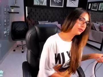 cherrylady19_ on Chaturbate 