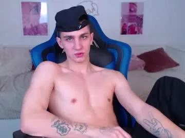 frank_mooree on Chaturbate 