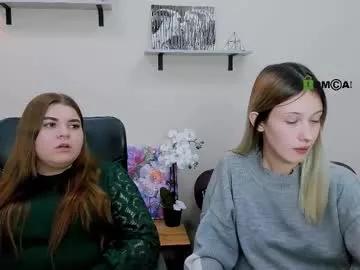 isa_luxury on Chaturbate 