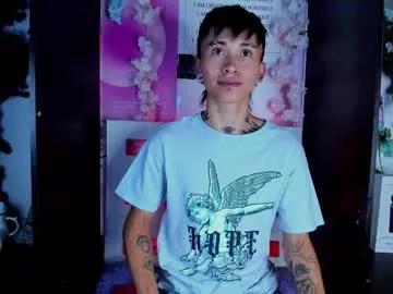 juniior0_0 on Chaturbate 