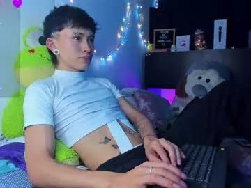 juniior0_0 on Chaturbate 