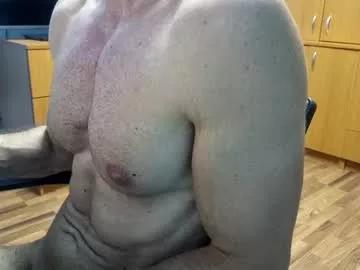 razorramon13 on Chaturbate 