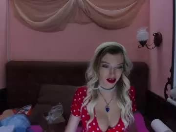 sexymiatrans on Chaturbate 