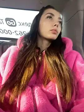 HoTMiA666 on StripChat 