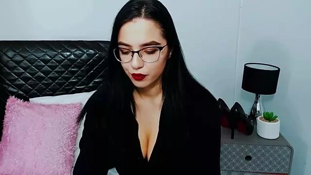 PollyBeauty on StripChat 