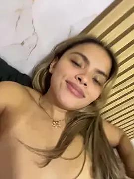 Watch 23 years old safadinhaquenteW from StripChat safadinhaquenteW from StripChat