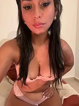 sweetAli_ on StripChat 