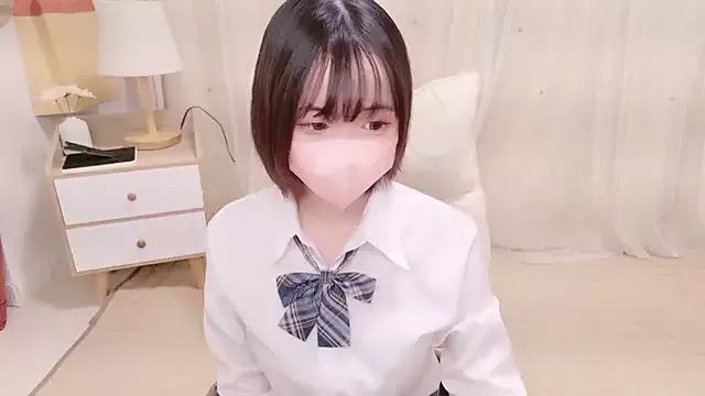 Gorgeous YUNOcha_oO wants you to fuck her body now YUNOcha_oO from StripChat